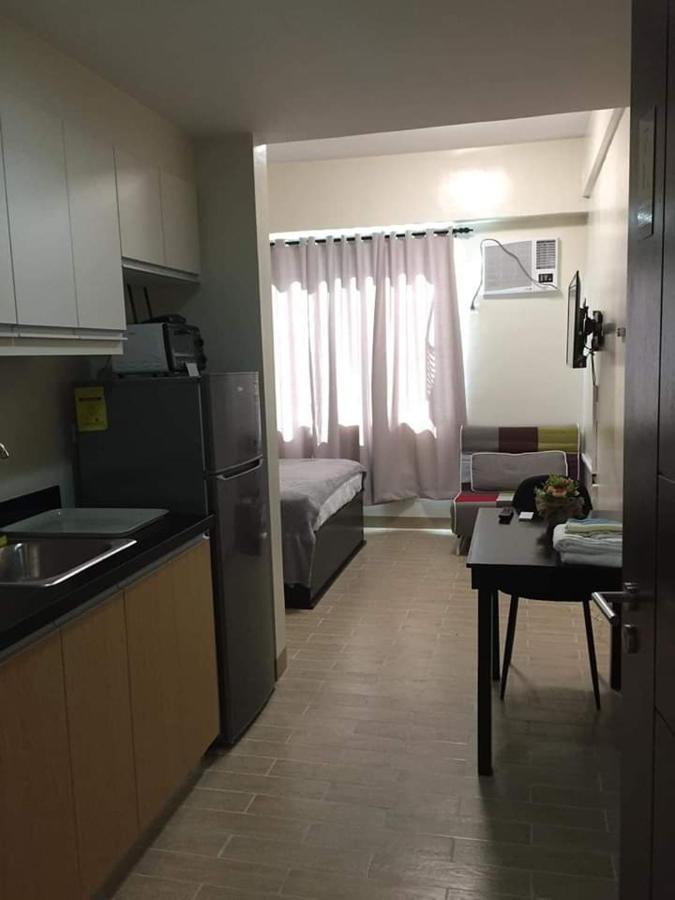 Furnished Studio Megaworld 7M Iloilo City Exterior photo